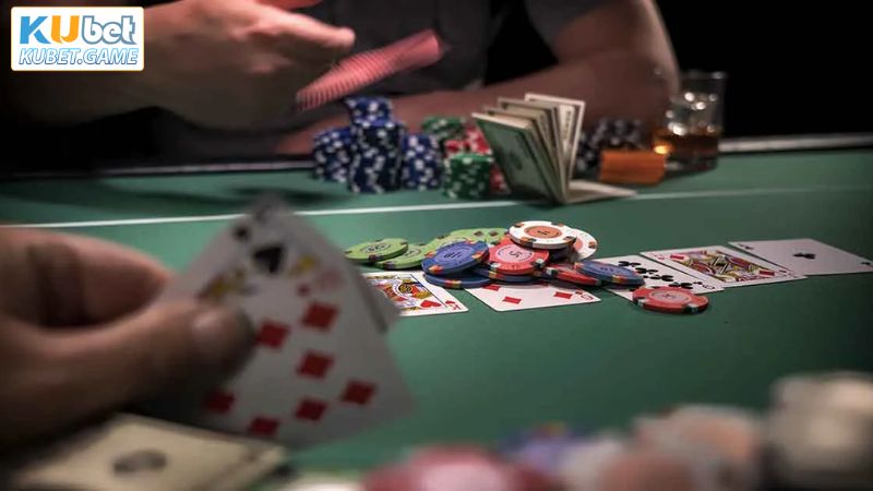 Chiến Thuật Poker - Nâng Cao Khả Năng Chiến Thắng Trên Kubet 2 Chiến thuật Poker quan trọng hàng đầu là hiểu luật chơi